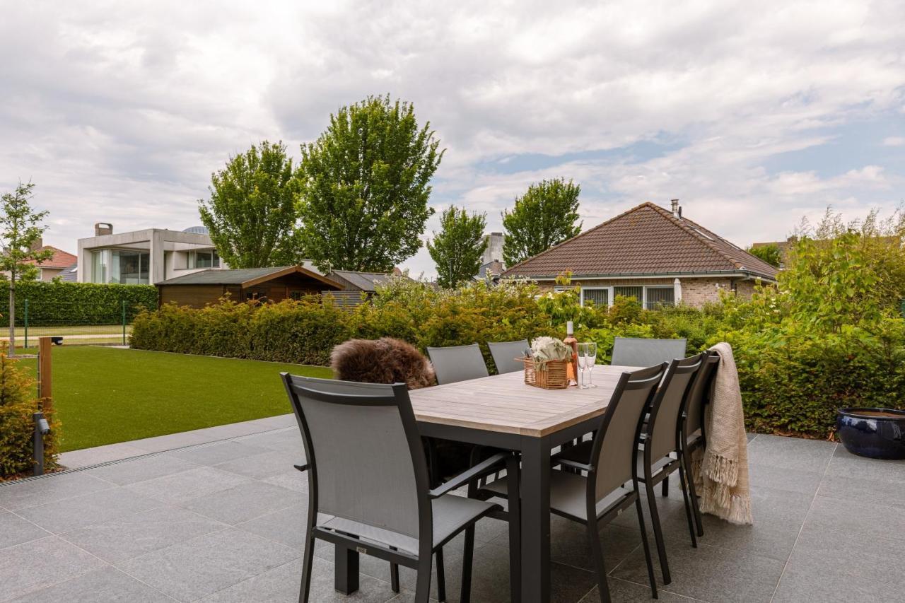 Fantastic Family Villa With Beautiful Garden Ostend Exterior photo